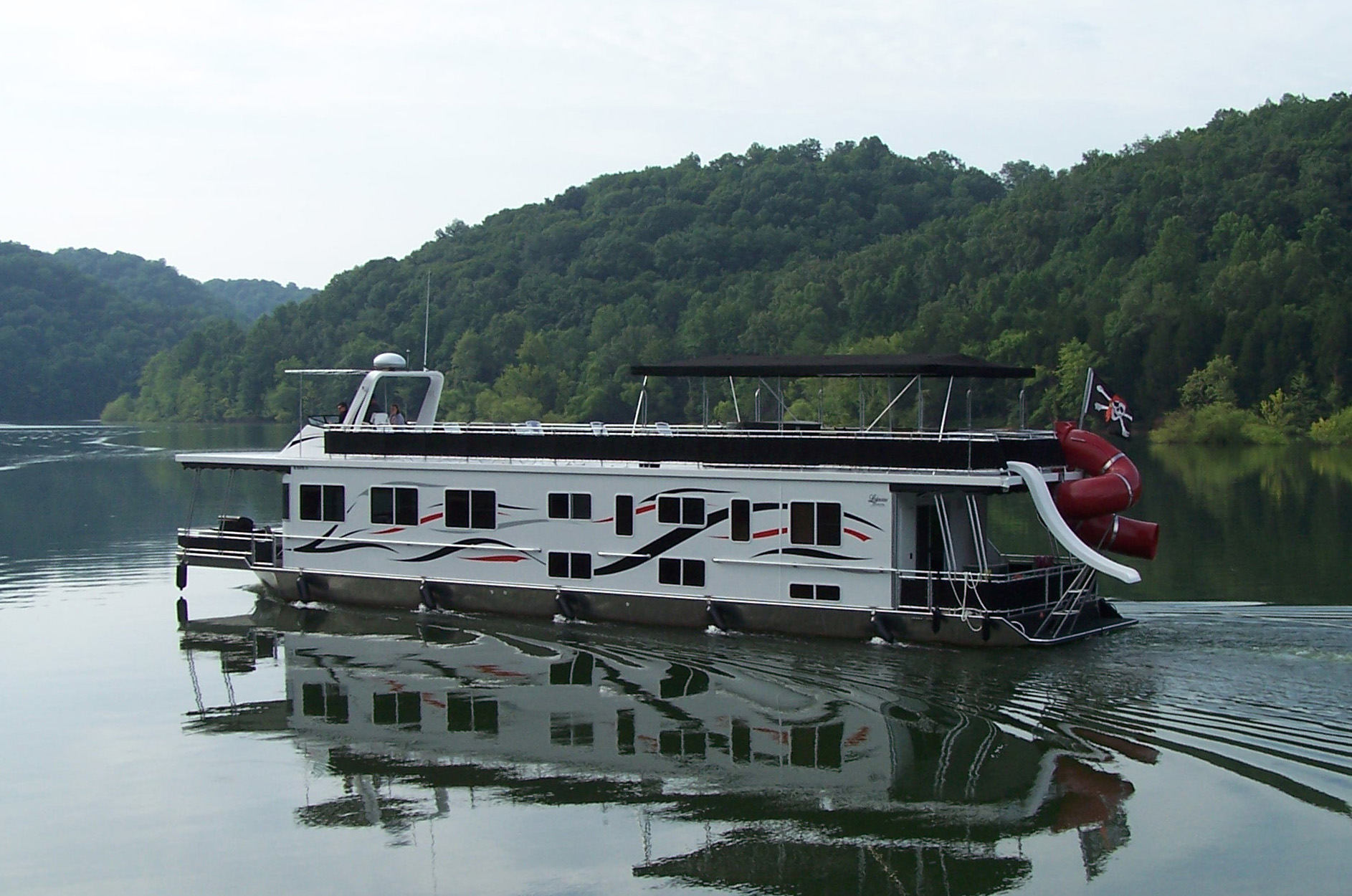 Houseboats For Sale On Dale Hollow Lake : Dale Hollow Lake Houseboats For Sale Dhlviews / I am ...